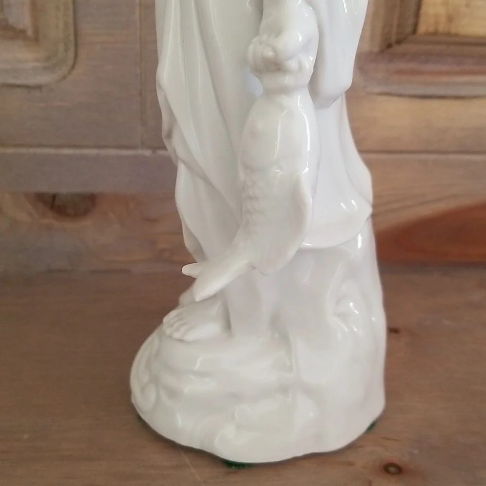 Vintage Asian Fisherman Figurine